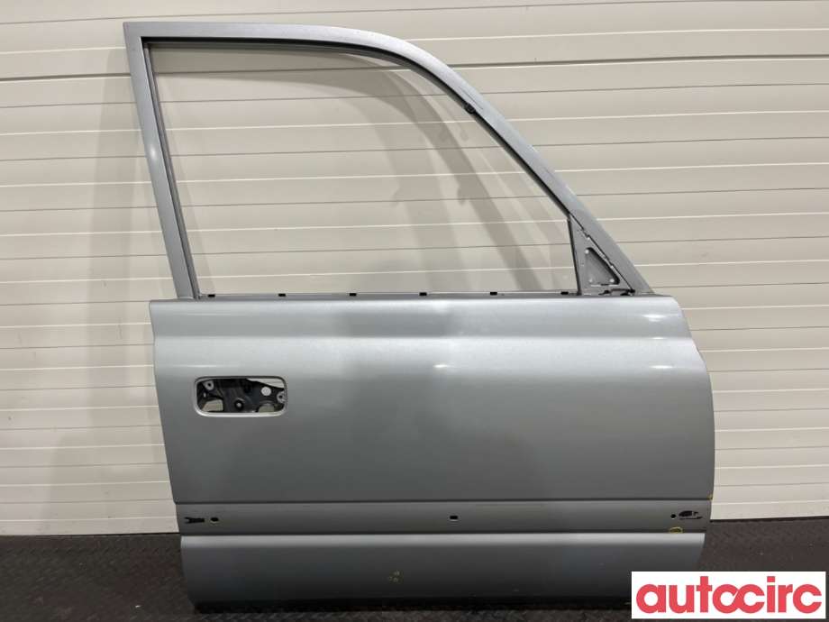 Dør høyre foran til Toyota Land Cruiser 90, 1996-2002  (TOYOTA|6700160341)