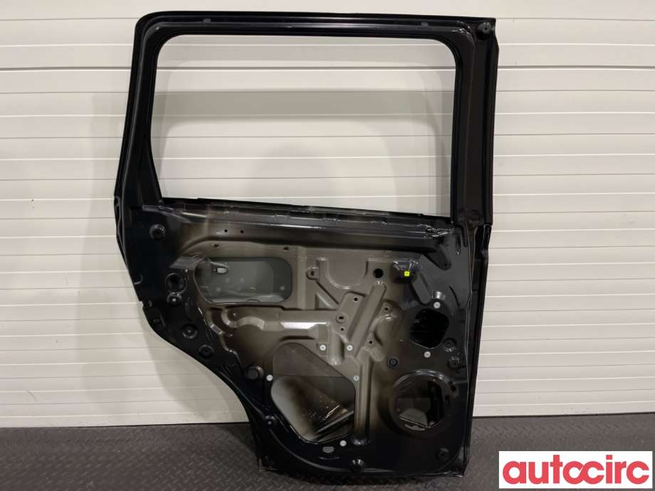 Dør venstre bak til Mitsubishi Outlander 2015-->> (Type III, Fase 2)  (MITSUBISHI|5730B557|)