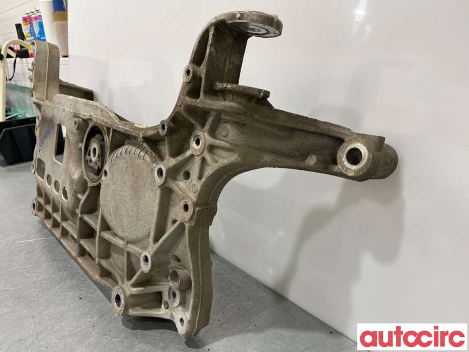 Diverse deler til VW Passat 2011-2015 (B7) (B7) (VOLKSWAGEN|3C0199313BB||7N0199369A)