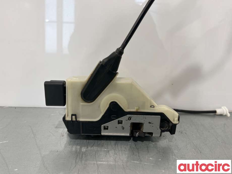 Låsekasse høyre foran til Peugeot 208 2012-2019 (Type I)  (PEUGEOT|9812500780|)