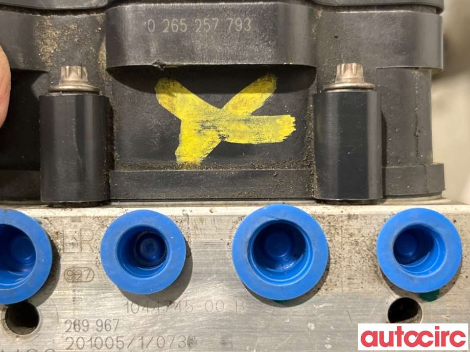 ABS sentral til Tesla Model 3 2018-2023 (Fase 1)  (TESLA|1044746-00-A|0265257793|1044745-00-B)