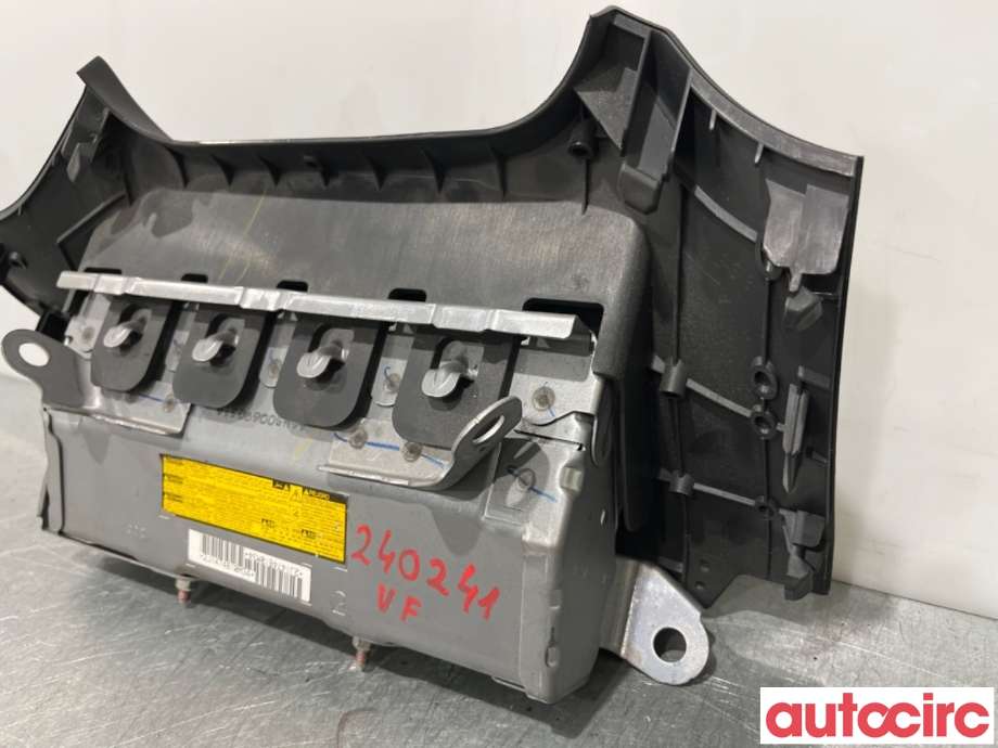 Airbag kne til Toyota Auris 2010-2012 (Type I, Fase 2) (TOYOTA|7390002010B0|)