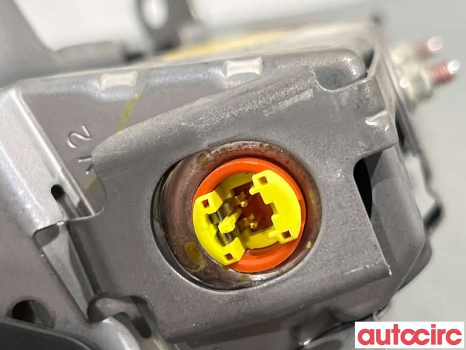 Airbag kne til Toyota Auris 2010-2012 (Type I, Fase 2) (TOYOTA|7390002010B0|)