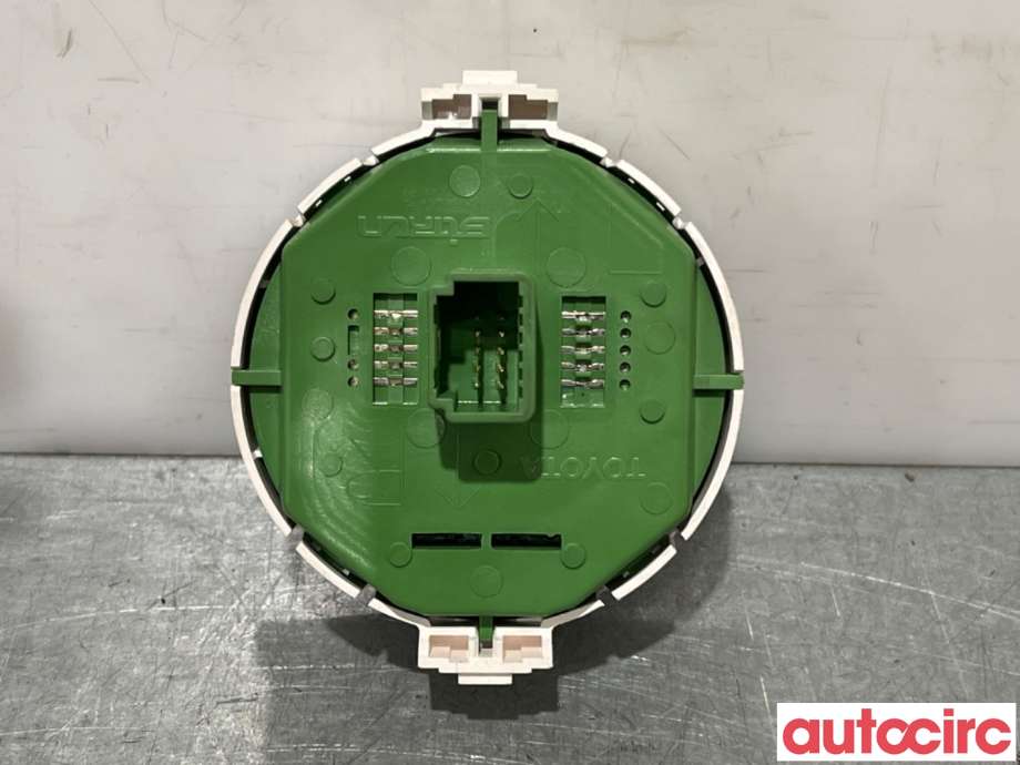 Bryter nødblink til Toyota Yaris 2012-2014 (Type III, Fase 1)  (TOYOTA|839500D080|)