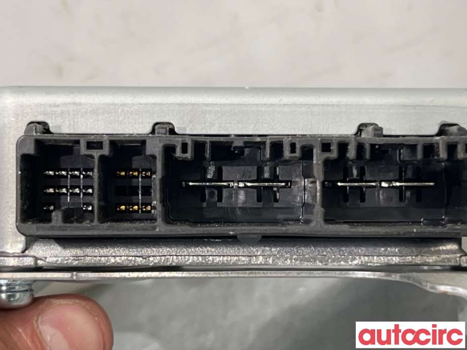 Styreenhet servo til Toyota Yaris 2012-2014 (Type III, Fase 1)  (TOYOTA|896500D0331|225000-1390|89650-0D331)