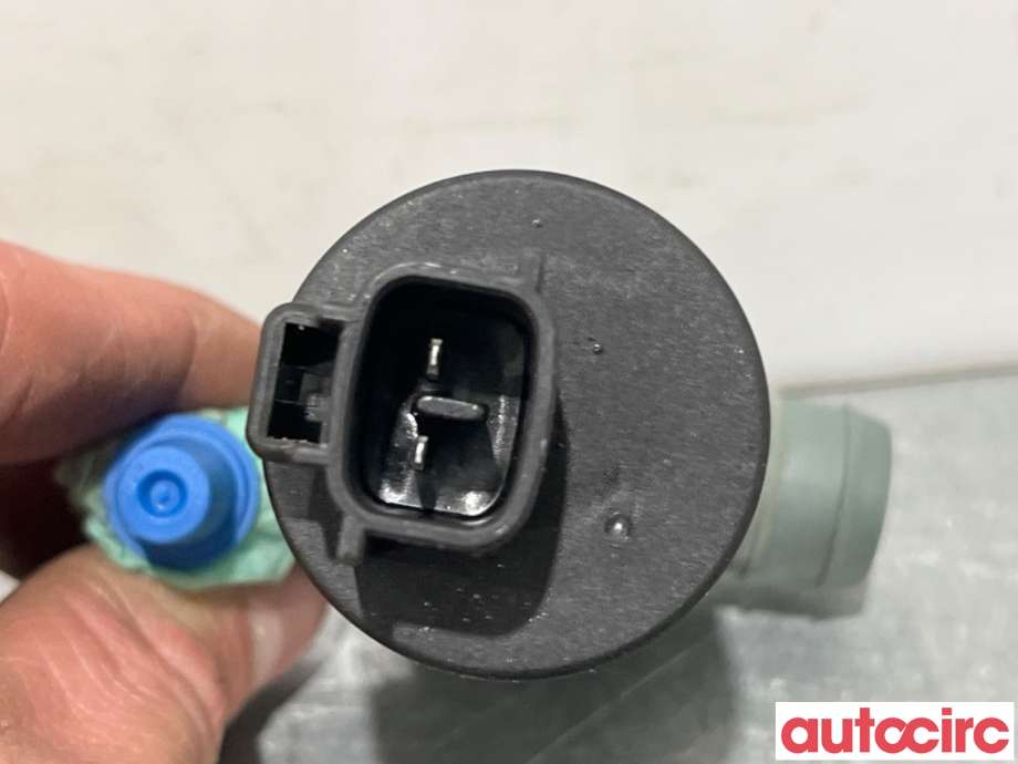 Spylerpumpe foran til Toyota Yaris 2012-2014 (Type III, Fase 1)  (TOYOTA|853300D120||85330-0D120)