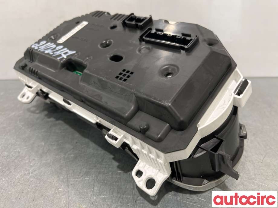 Instrumentpanel til Toyota Yaris 2012-2014 (Type III, Fase 1)  (TOYOTA|838000DT70|MB157550-7734|83800-0DT70)