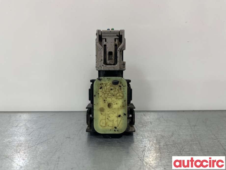 Parkeringssensor bak til Mazda CX-5 2012-2017 (Type I)  (MAZDA|GMK6-67-UC1||GMK6-67UC1)