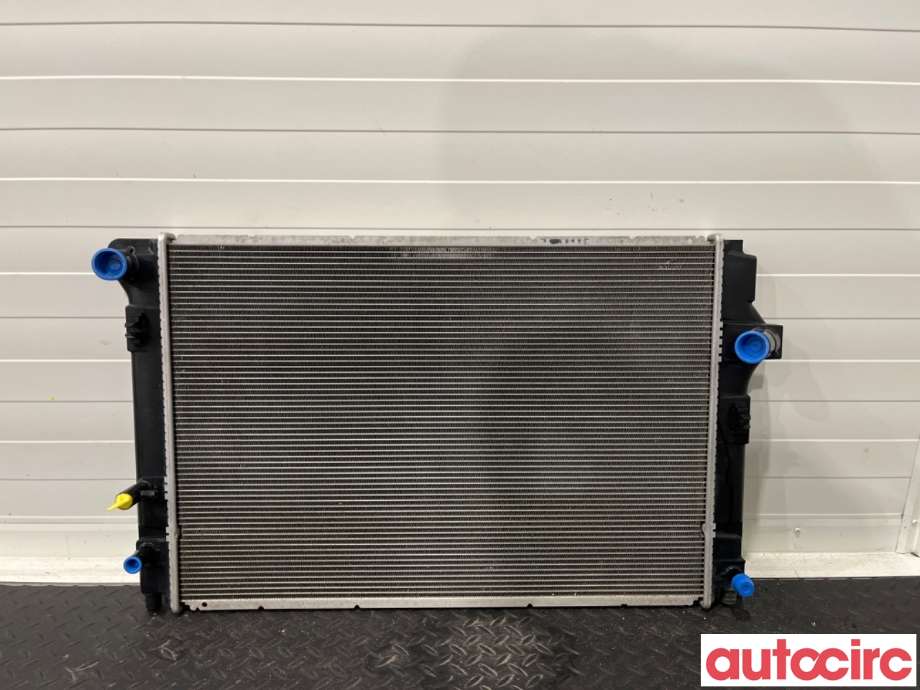 Radiator (automat gir) til Toyota Yaris 2012-2014 (Type III, Fase 1) (TOYOTA|1640021331||1640021330)