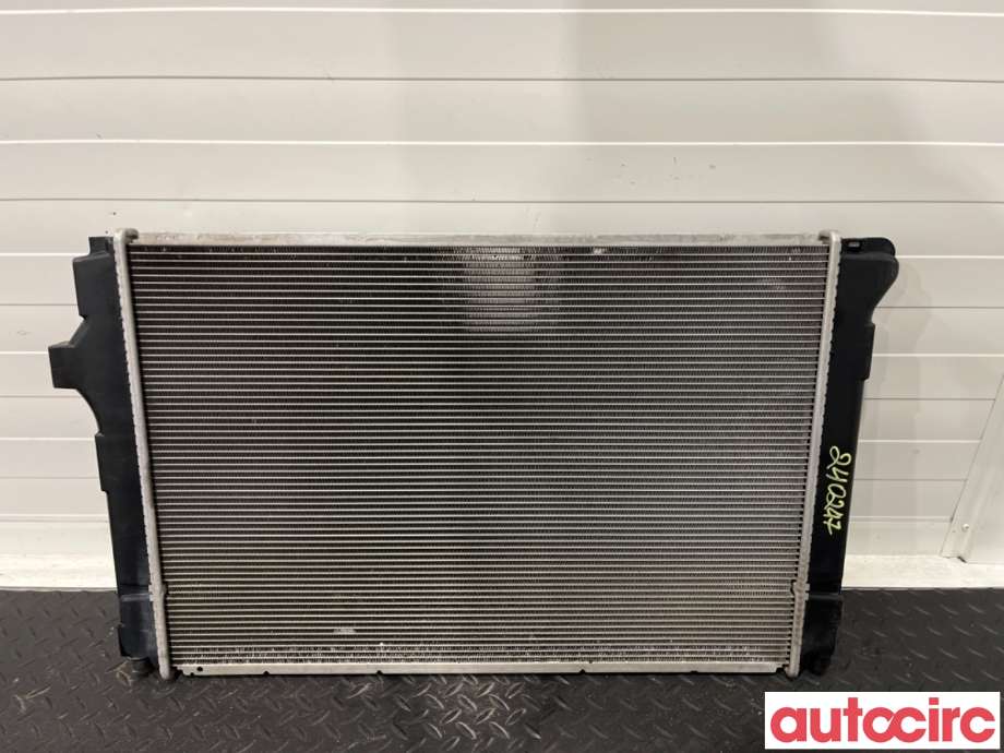 Radiator (automat gir) til Toyota Yaris 2012-2014 (Type III, Fase 1) (TOYOTA|1640021331||1640021330)