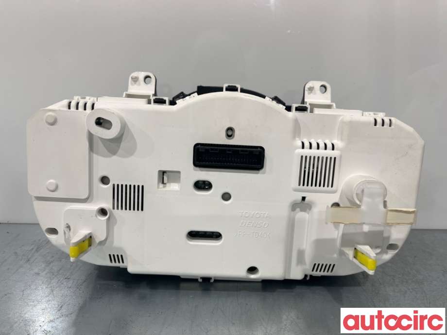 Diverse deler til Toyota RAV4 2006-2009 (Type III, Fase 1)  (TOYOTA|8380042D03|)