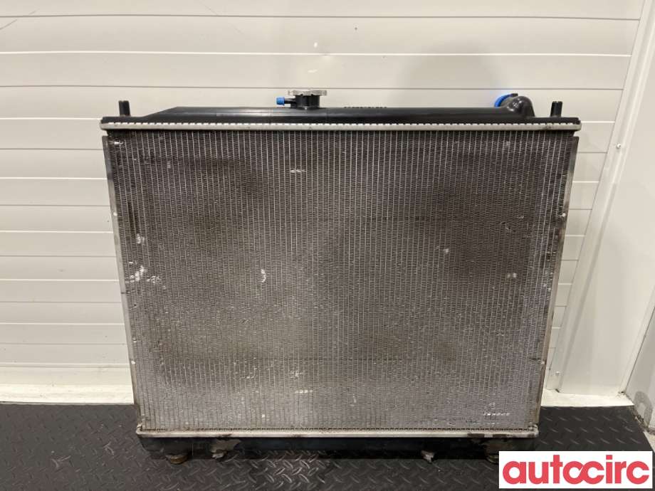 Radiator (automat gir) til Mitsubishi Pajero 2007-2016 (Type IV, Fase 1)  (MITSUBISHI|MR968289|)