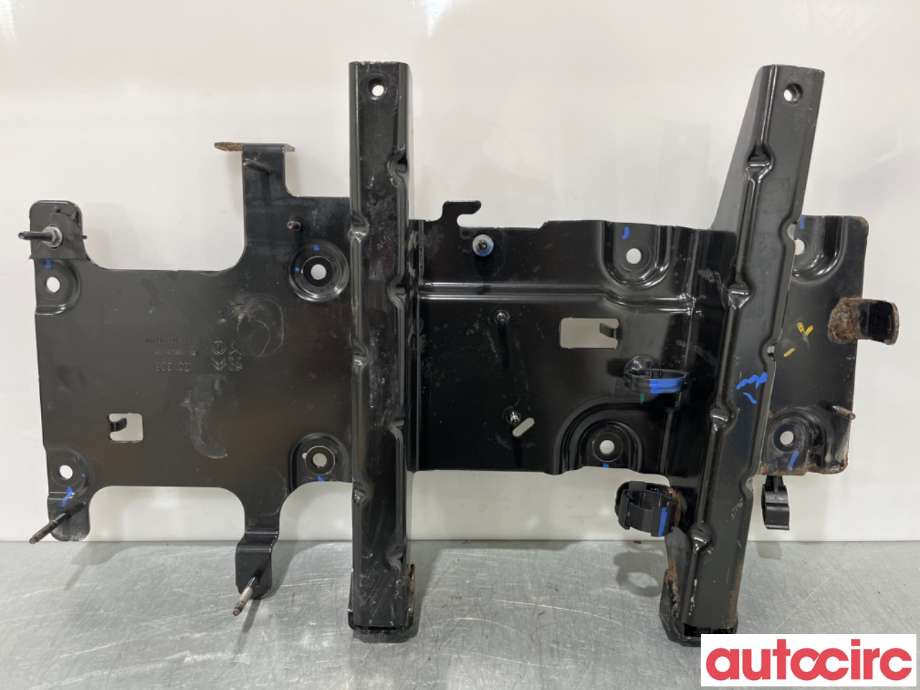Batterikasse/feste til Peugeot Expert, 2016-->> (Type III)  (PEUGEOT|9834471180)