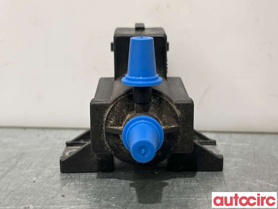 Vakuumventil til Toyota RAV4 2013-2015 (Type IV, Fase 1)  (TOYOTA|258600R011|70358400|25860-0R011)