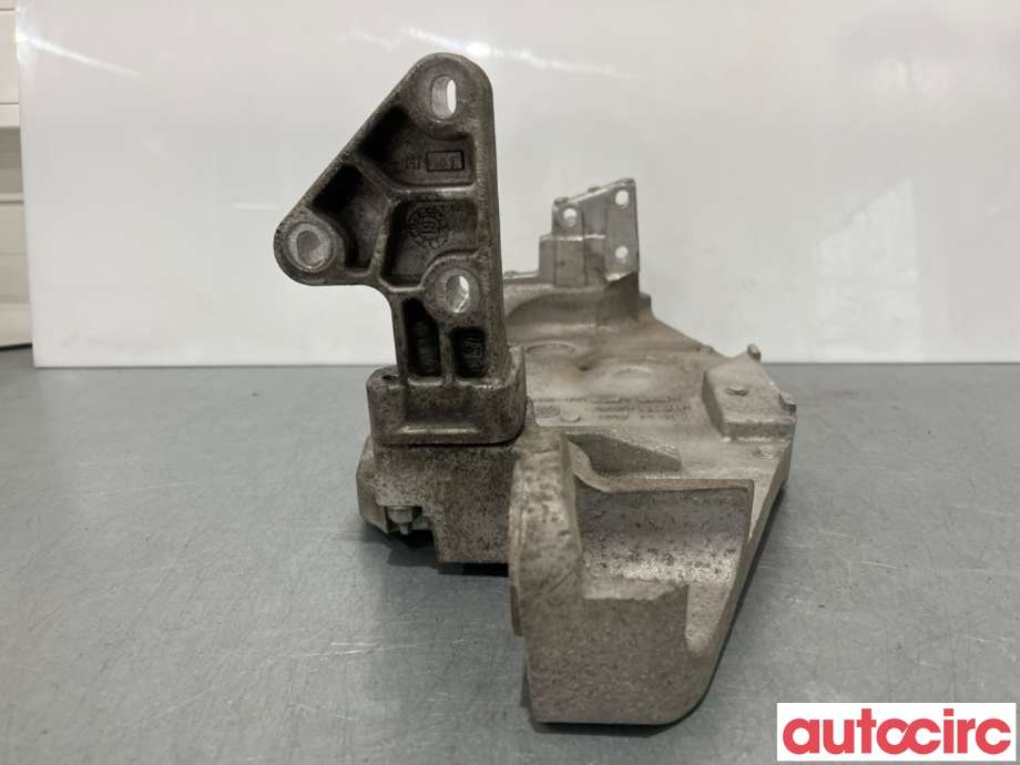 Motorfeste til Ford Transit Courier 2018-2023 (Type I, Fase 2)  (FORD|2426813||LK21-6037-AC)