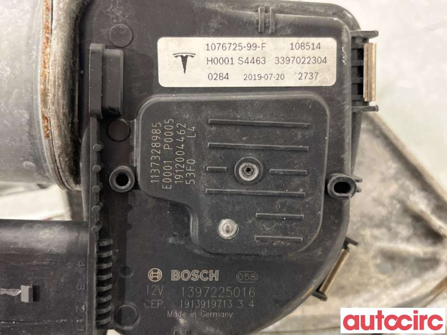 Viskermotor frontrute til Tesla Model 3 2018-2023 (Fase 1)  (TESLA|1076725-99-F|1397225016)