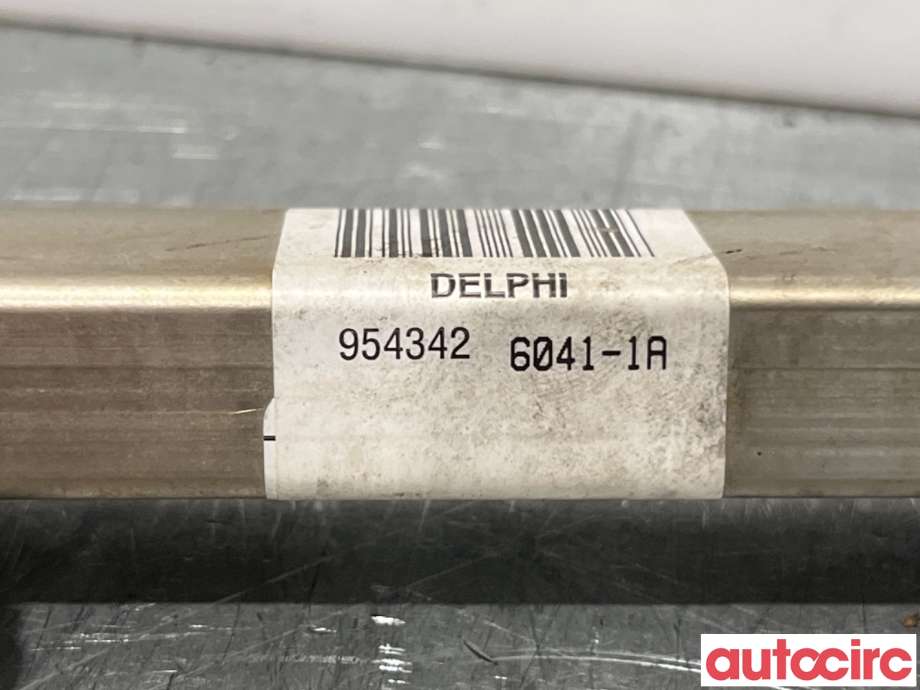 Dyseskinne (fuelrail) til Hummer H3 2005-2010 (HUMMER|12574343|)