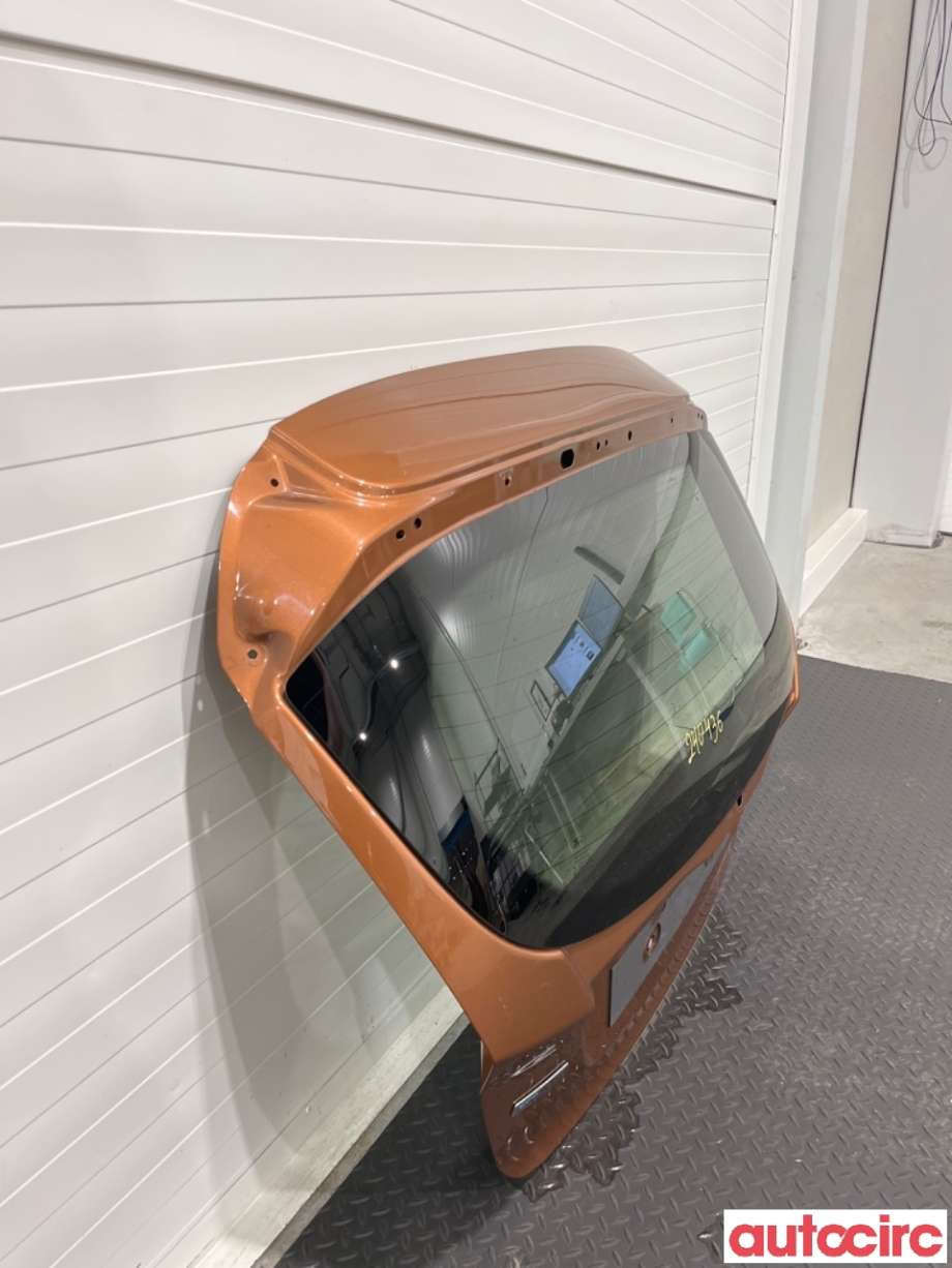 Bakluke combi til Ford Fiesta 2013-2017 (Type VI, Fase 2)  (FORD|1763986|)