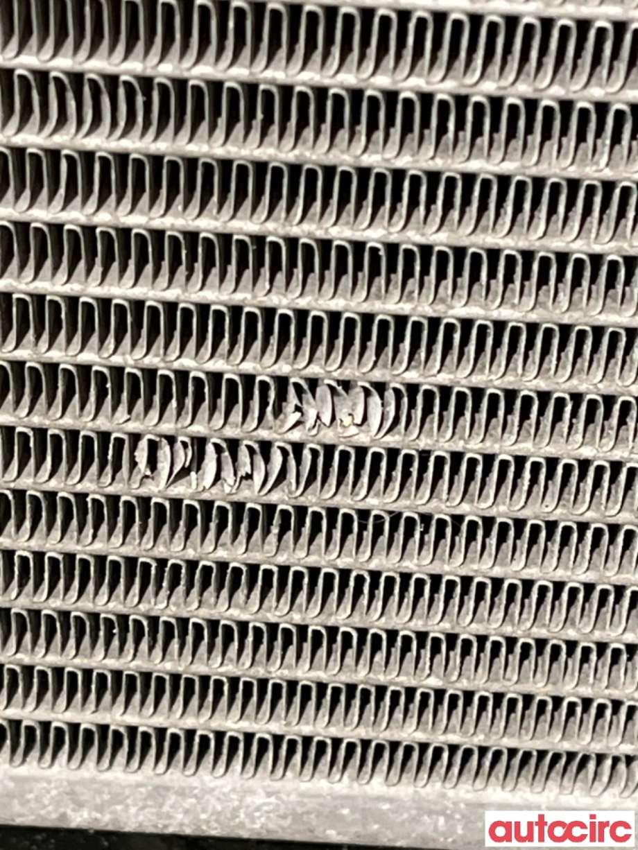 Radiator (manuell gir) til Nissan Leaf 2011-2017 (Type I)  (NISSAN|1445737N01|)