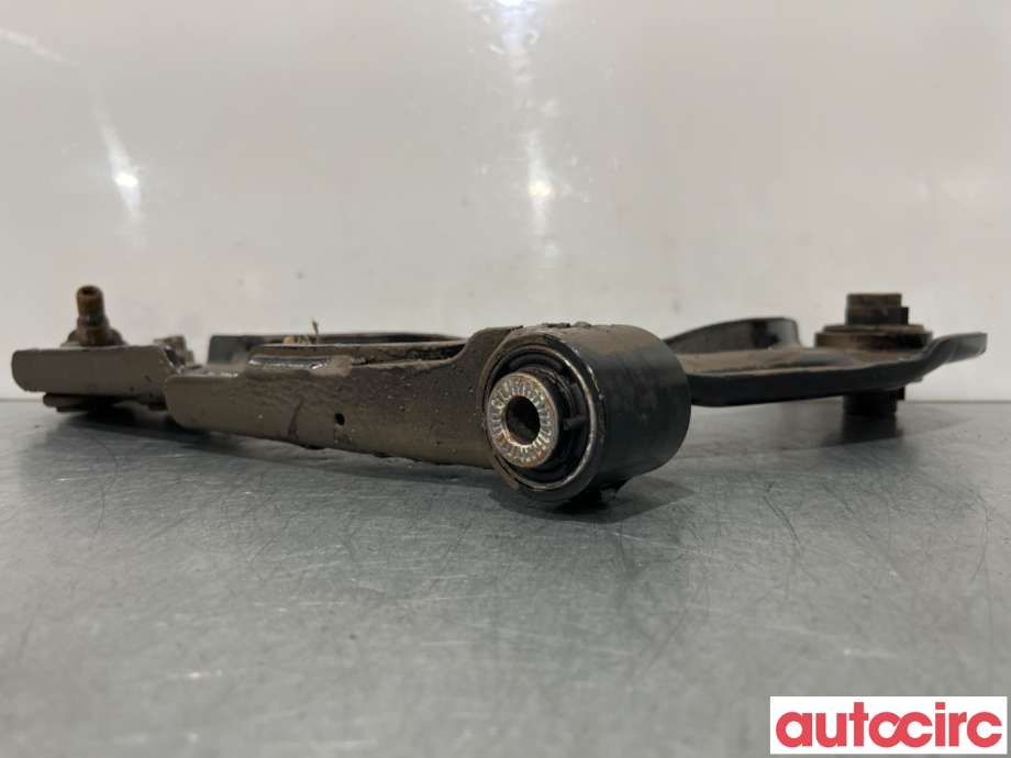 Bærebru høyre foran nedre til Citroën Berlingo 2019-->> (Type III)  (CITROEN|9816865480||9846329080)