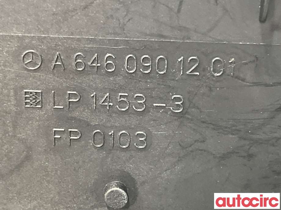 Luftfilterboks til Mercedes C-Klasse 2004-2007 (Fase 2) (W203) (W203) (MERCEDES|A6460901201|)