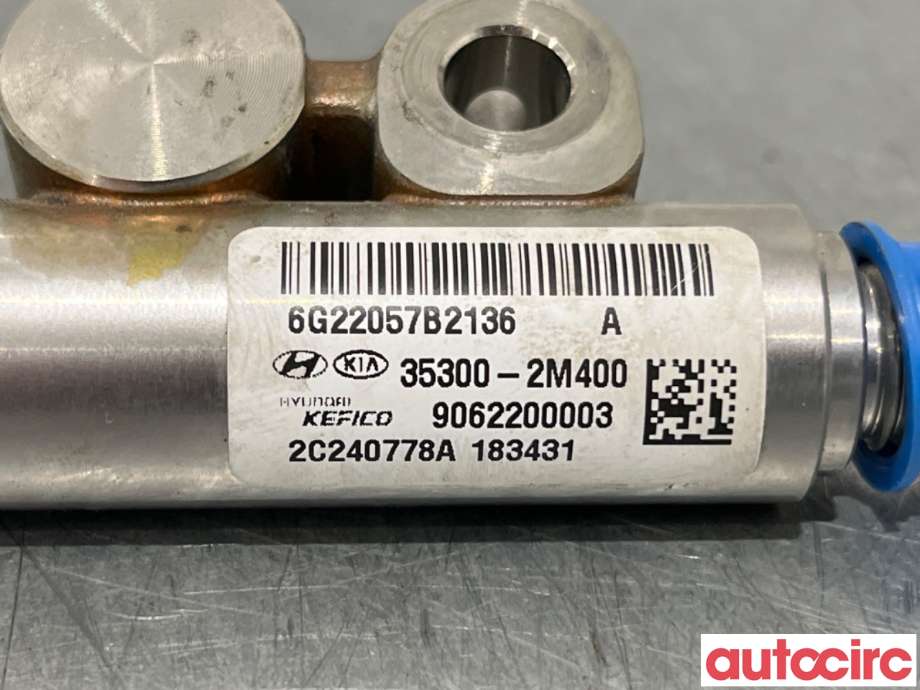 Dyseskinne (fuelrail) til Kia Sorento 2016-->> Type III (KIA|353042M400|9062200003|35300-2M400)