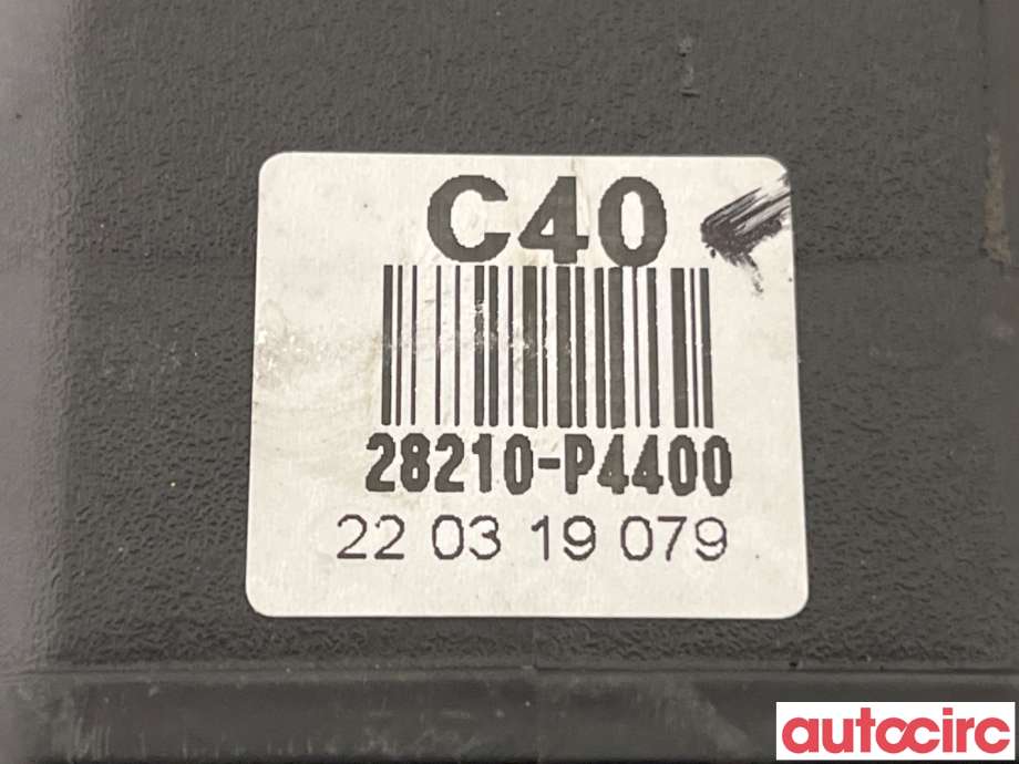 Diverse deler til Kia Sorento 2016-->> Type III (KIA|28210P4400||28210-P4400)