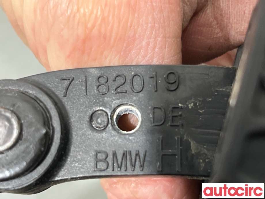 Dørstopper til BMW 5-Serie 2010-2017 (F10/F11) (F10/F11) (BMW|51227182019||7182019)