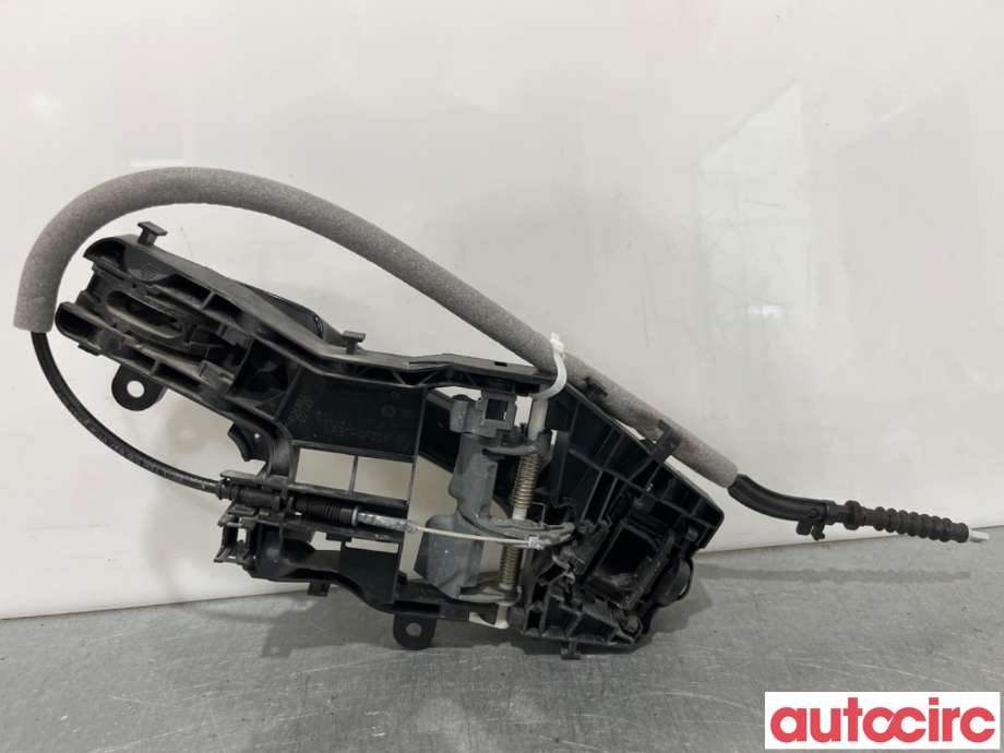 Dørhåndtak utv høyre bak til VW Passat 2015-2019 (Fase 1) (B8) (B8) (VOLKSWAGEN|510837206J||510837812H)