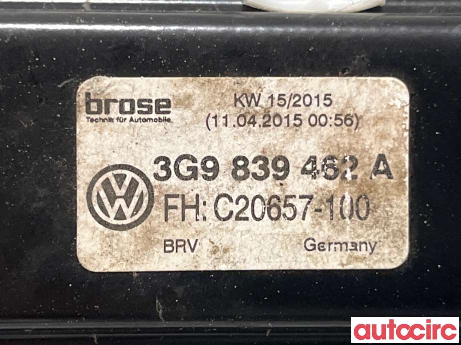 Ruteheis til VW Passat 2015-2019 (Fase 1) (B8) (B8) (VOLKSWAGEN|3G9839462B||3G9839462A)
