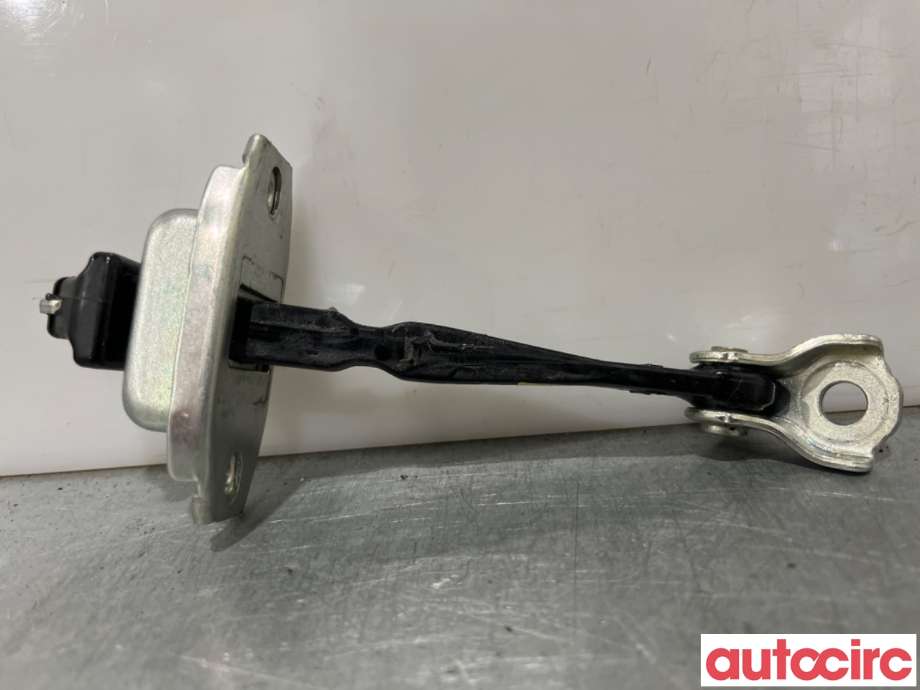 Dørstopper til Mitsubishi Outlander, 2015-->> (Type III, Fase 2)  (MITSUBISHI|5702A239)