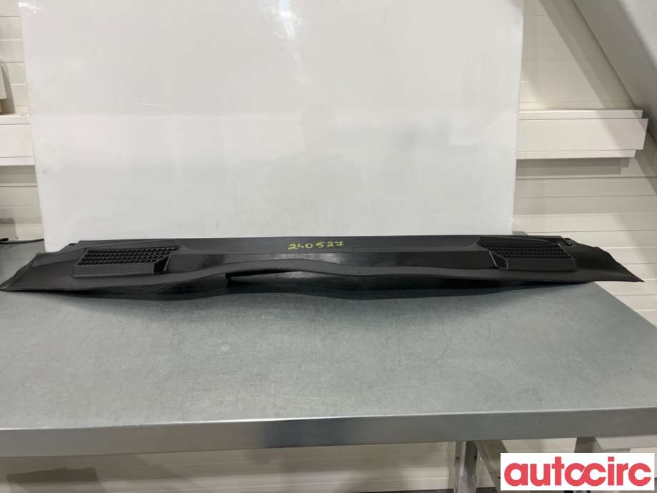 Deksel til Mercedes Vito 2014-->> (W447) (W447) (MERCEDES|A4478301601|)