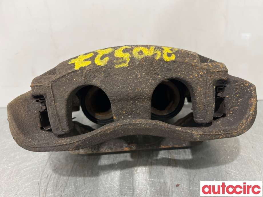 Bremsecaliper høyre foran til Mercedes Vito 2014-->> (W447) (W447) (MERCEDES|A4474208500|)