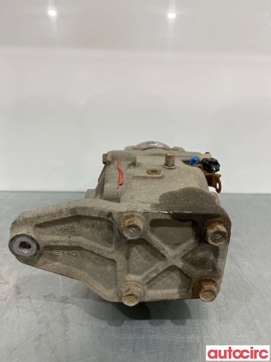 Kardang klokke bak til Toyota RAV4 2013-2015 (Type IV, Fase 1)  (TOYOTA|4111042041|)