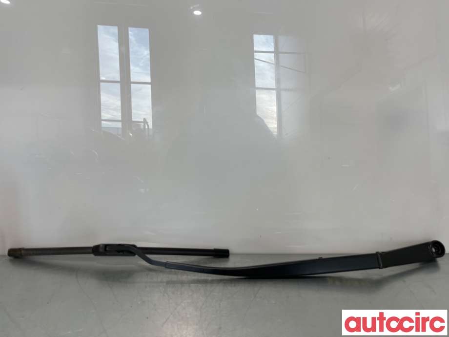Viskerarmer frontrute til Kia Sportage, 2010-2016 (Type III) (KIA|983203U000)