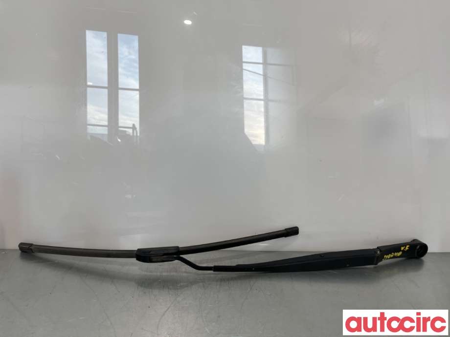 Viskerarmer frontrute til Kia Sportage, 2010-2016 (Type III) (KIA|983103U000)