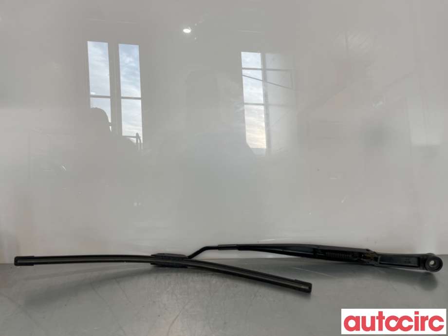 Viskerarmer frontrute til Kia Sportage 2010-2016 (Type III) (KIA|983103U000|)