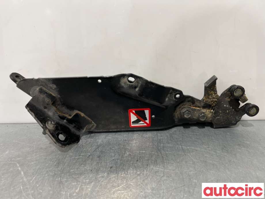 Diverse deler til Mazda 5 2011-2015 (Type II)  (MAZDA|C513-72-2C0D|)