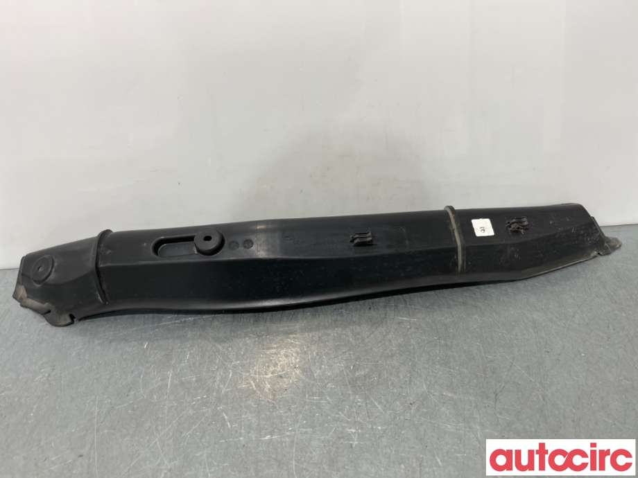 Diverse deler til Mercedes CLA 2013-2019 (C117) (C117) (MERCEDES|A1178890225||A1178890100)