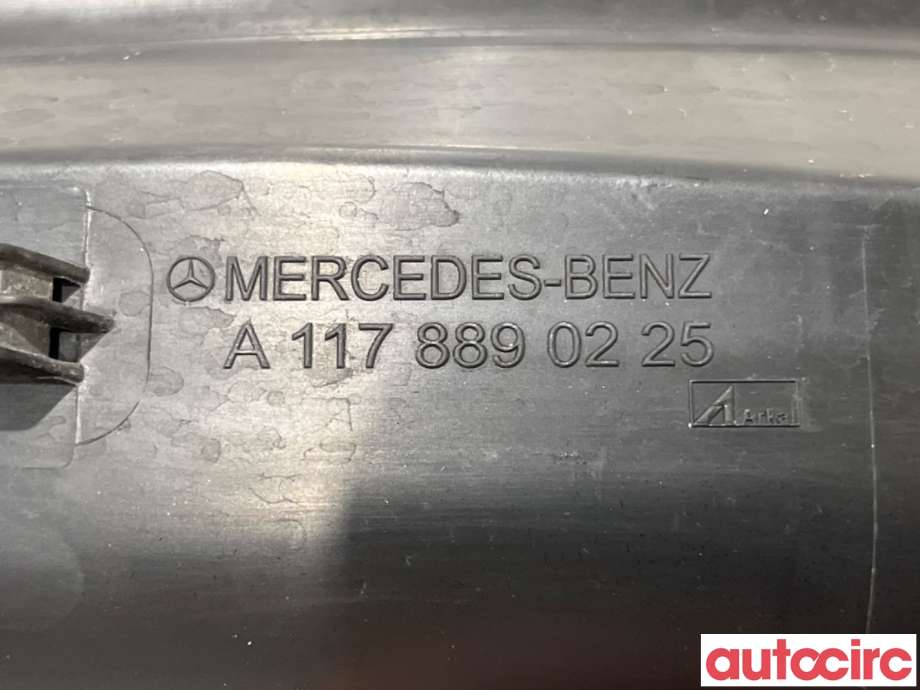 Diverse deler til Mercedes CLA 2013-2019 (C117) (C117) (MERCEDES|A1178890225||A1178890100)