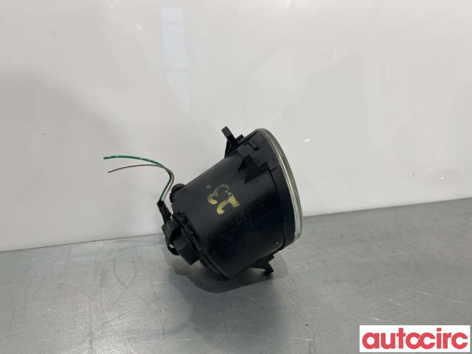 Tåkelykt høyre foran til Toyota Avensis 2003-2008 (Type II) (TOYOTA|812100D041|812100D042|812100D040)