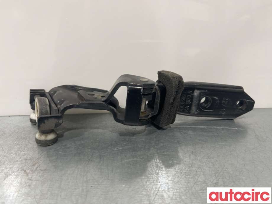 Diverse deler til VW Caddy 2010-2015 (Type III, Fase 2)  (VOLKSWAGEN|2K0843336A|)
