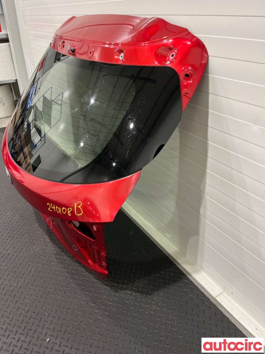 Bakluke combi til Mazda 3 2013-2016 (Type III, Fase 1)  (MAZDA|BHY1-62-02XA|)