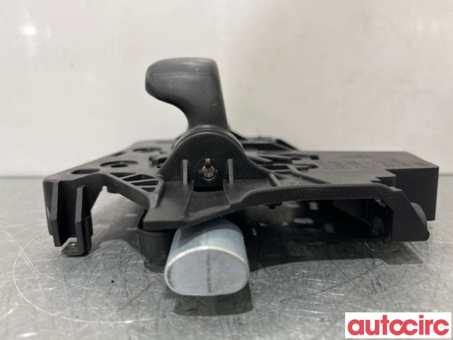Dørhåndtak inv høyre til Citroën Berlingo 2015-2019 (Type II, Fase 2)  (CITROEN|9144F2|9685484177|98120933XT)