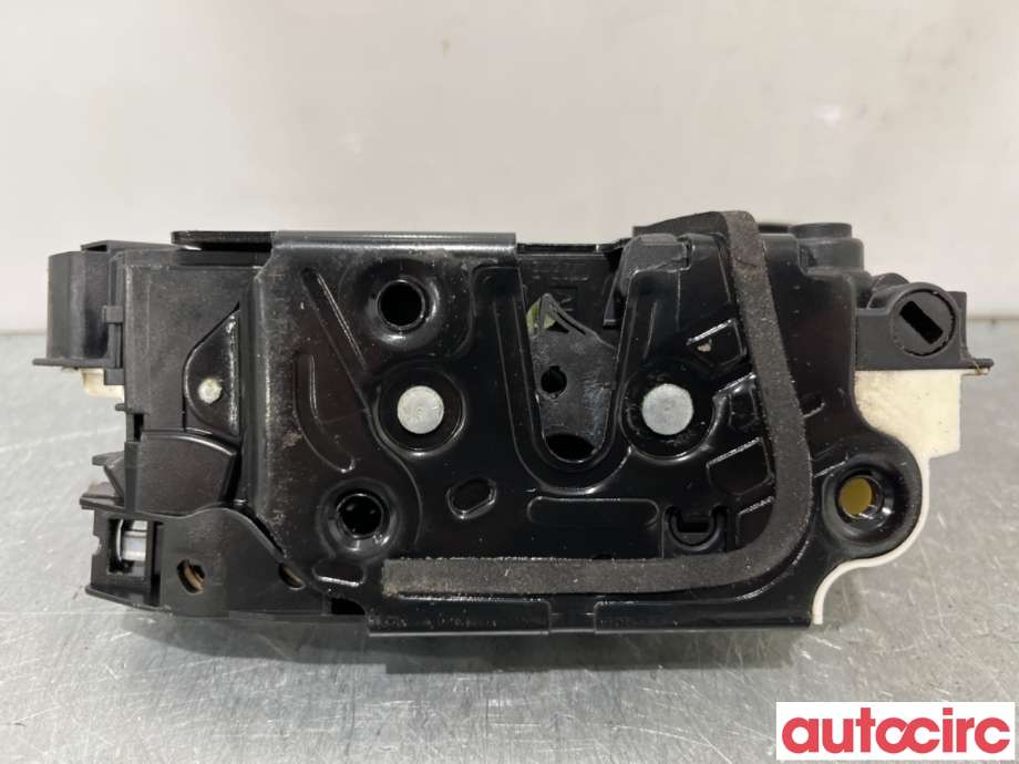 Låsekasse høyre bak til VW Golf VI 2008-2012  (VOLKSWAGEN|5K4839016H|)