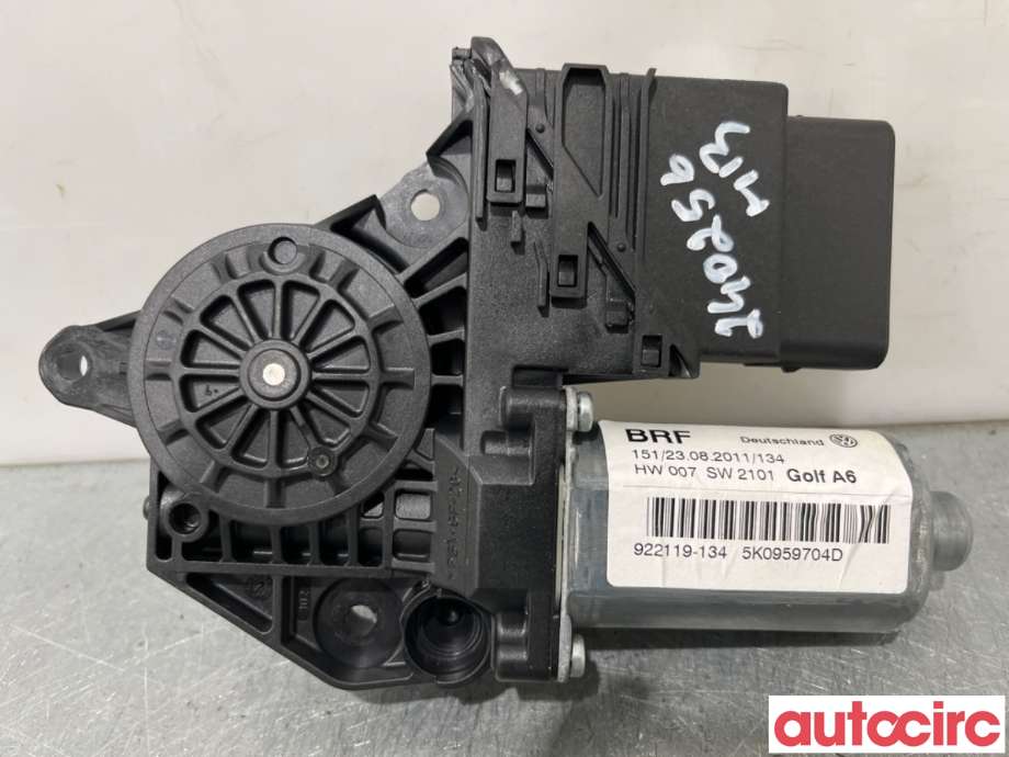 Ruteheis høyre bak til VW Golf VI, 2008-2012  (VOLKSWAGEN|5K0959704D)