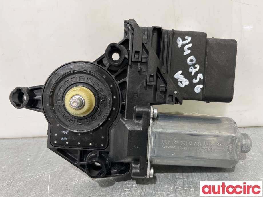 Ruteheis venstre bak til VW Golf VI 2008-2012  (VOLKSWAGEN|5K0959703D|922118-134|5K0959703C)