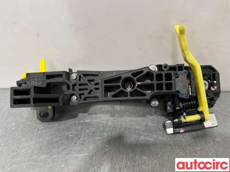 Dørhåndtak utv venstre bak til Toyota Avensis 2009-2015 (Type III, Fase 1)  (TOYOTA|6921105918||6920405042)