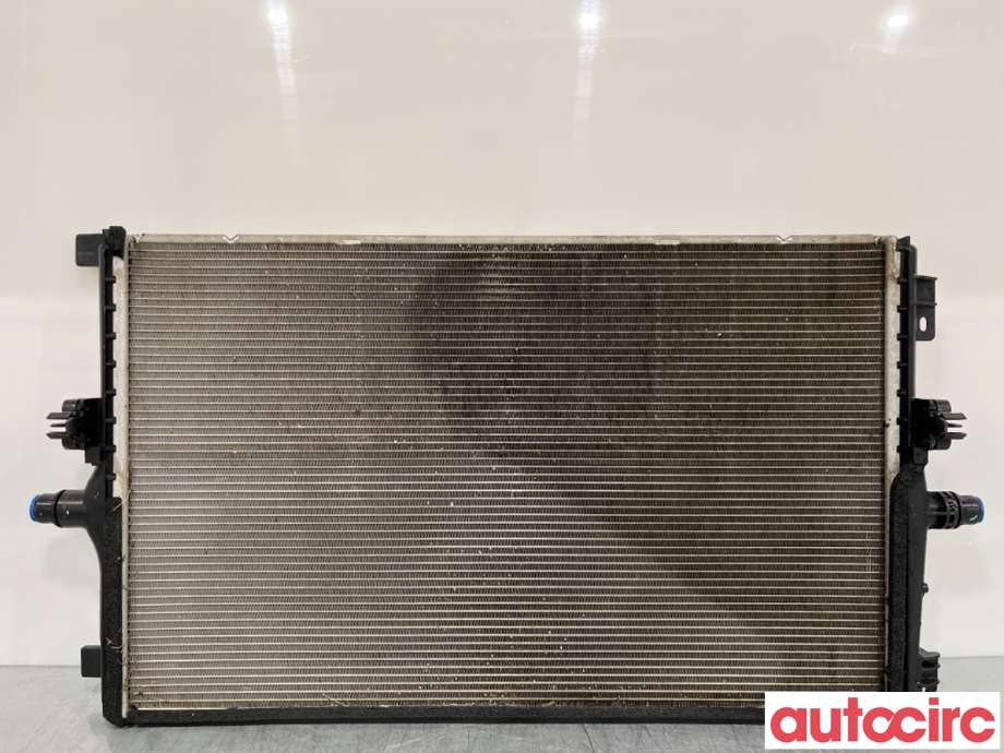 Radiator (automat gir) til Tesla Model 3 2018-2023 (Fase 1) (TESLA|1494175-00-A|)