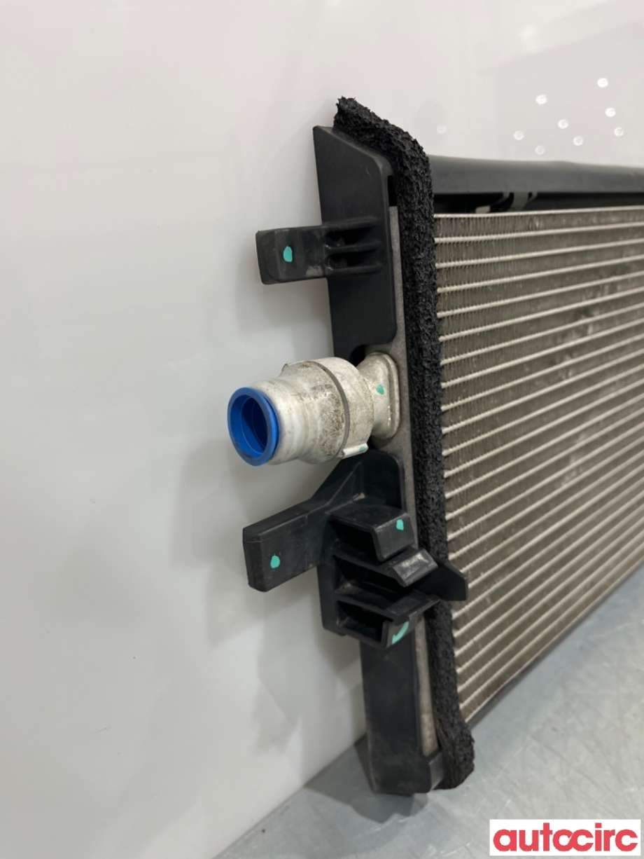 Aircondition radiator til Tesla Model 3 2018-2023 (Fase 1)  (TESLA|1077082-00-C|)